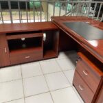 executiveofficedeskimage2